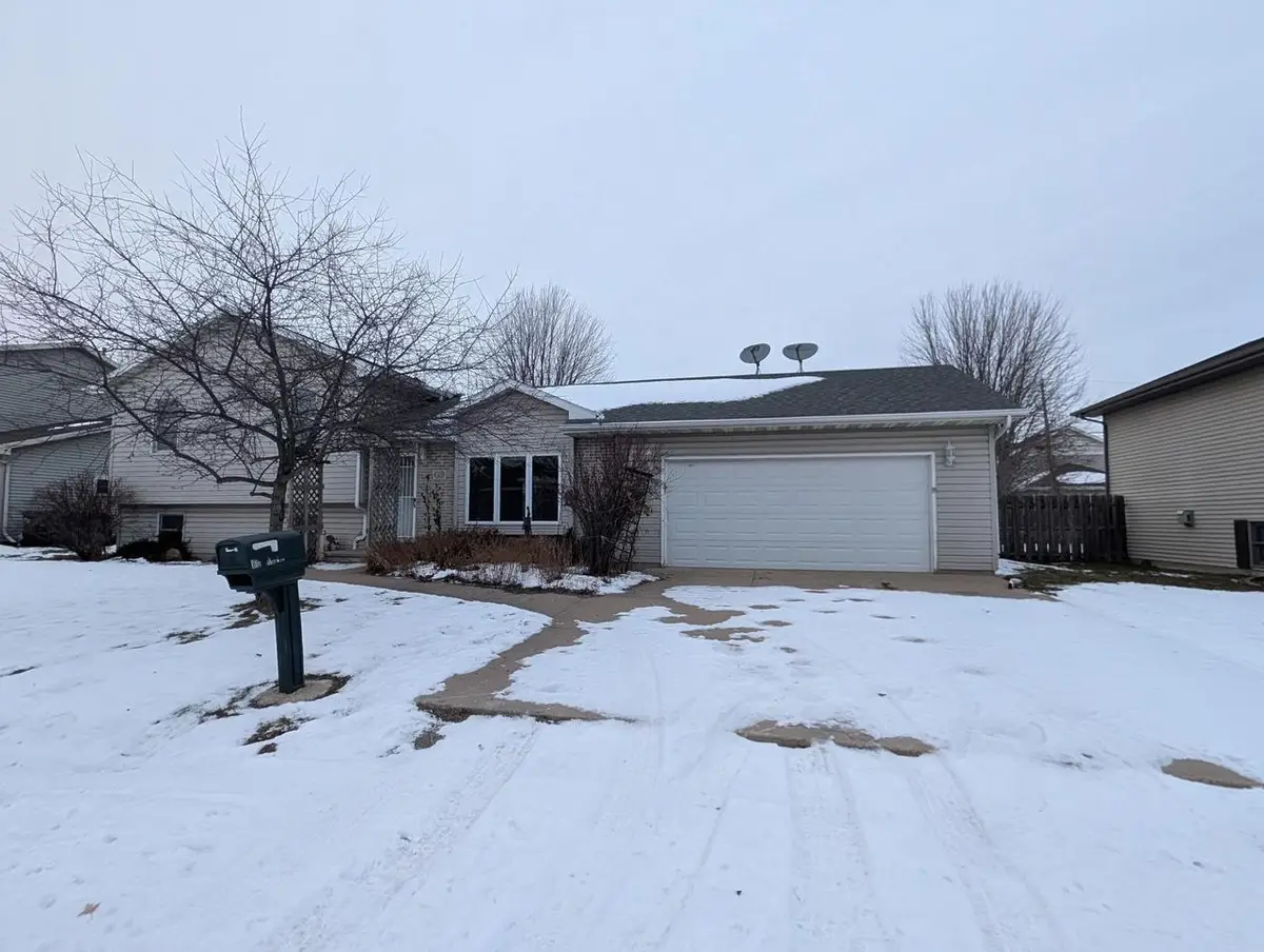 80 KOPE AVENUE, Oshkosh, WI 54901 - Image #1