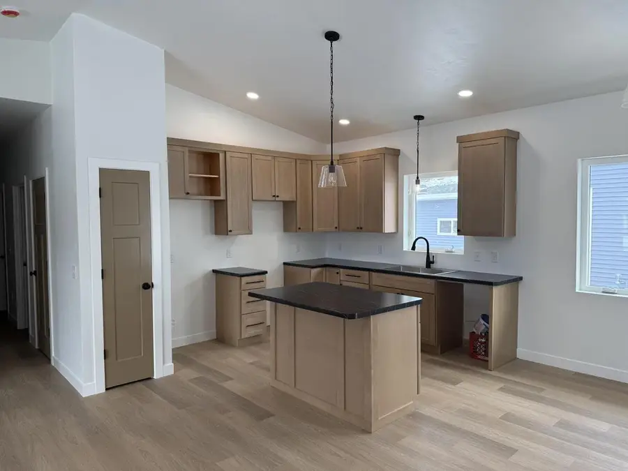 1734 OAK STREET, Oshkosh, WI 54901 - Image #2