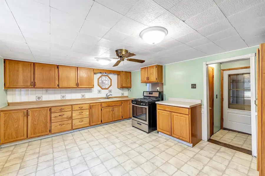 403 SCHERER AVENUE, Oconto, WI 54153 - Image #3