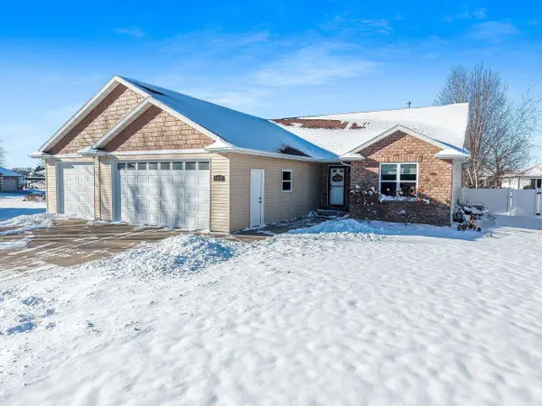 1012 TANA LANE, Menasha, WI 54952