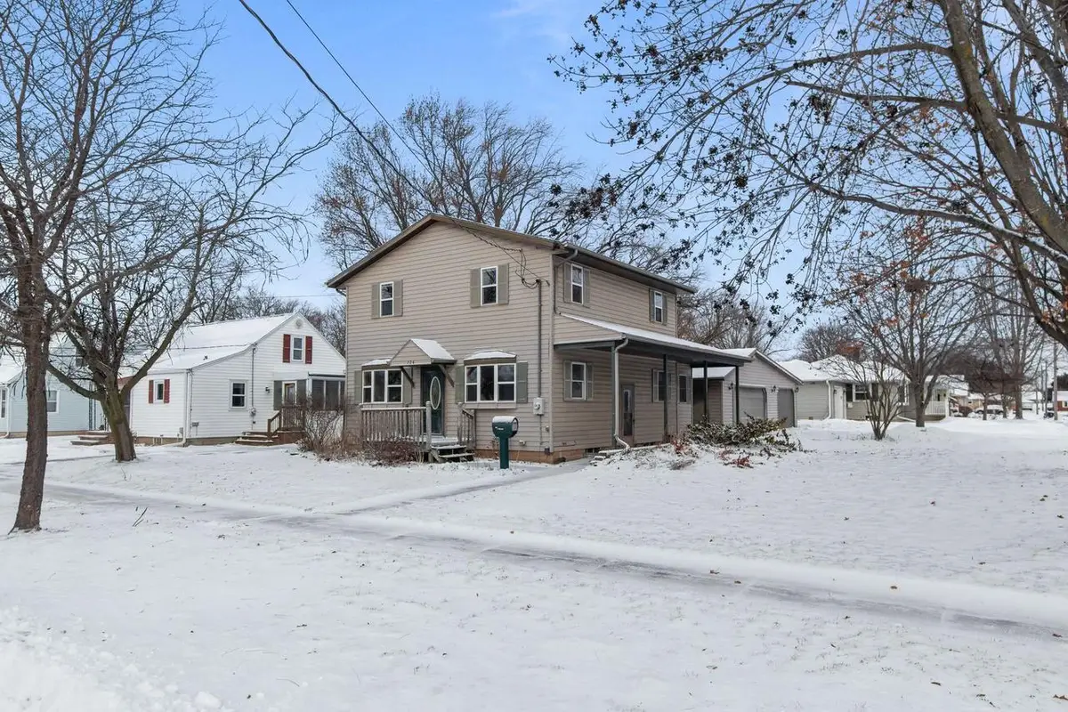 726 E LINCOLN AVENUE, Little Chute, WI 54140 - Image #1
