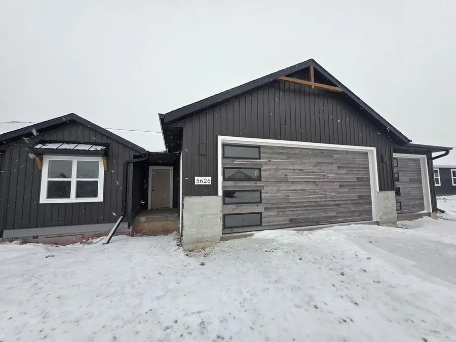 W5626 TONYS WAY, Appleton, WI 54915 - Image #3