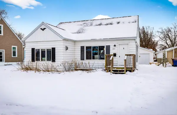 323 8TH STREET, Menasha, WI 54952