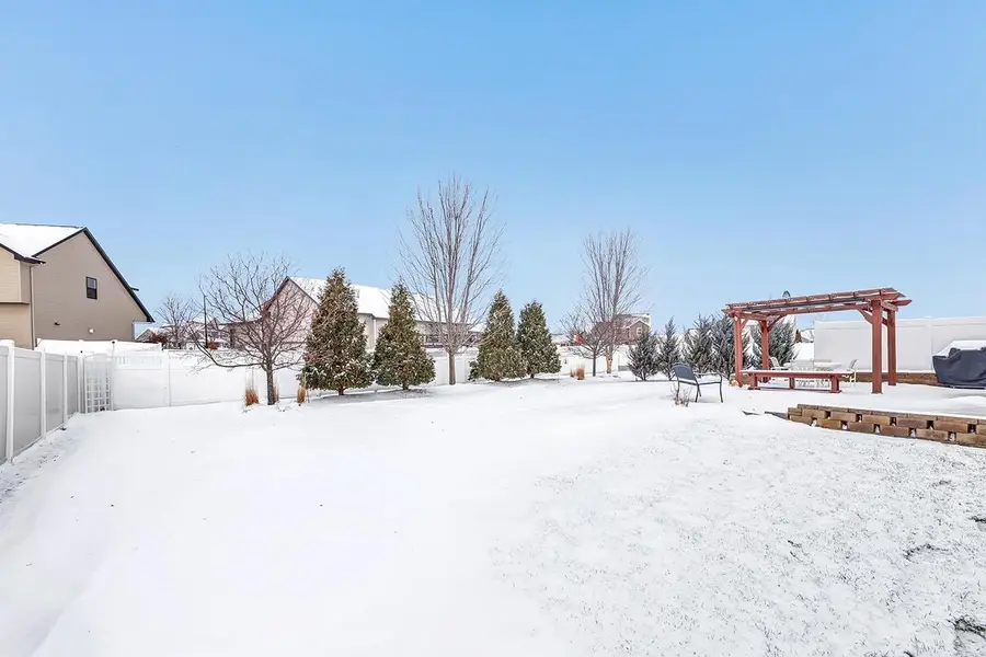 1367 NAVIGATOR WAY, De Pere, WI 54115 - Image #2