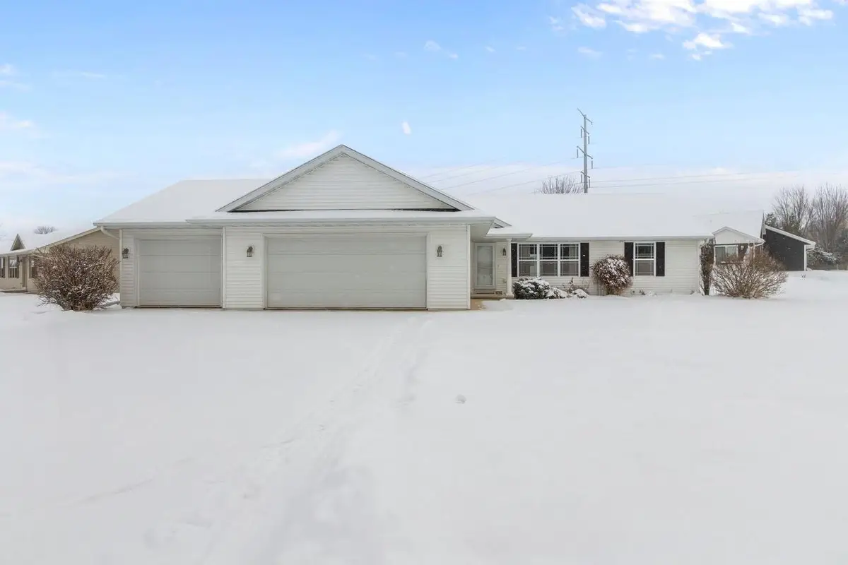 6785 CASCADE DRIVE, Greenleaf, WI 54126 - Image #1