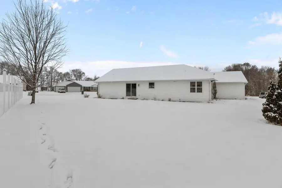 6785 CASCADE DRIVE, Greenleaf, WI 54126 - Image #2