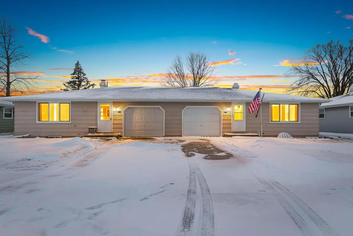 1237 PRIMROSE LANE, Neenah, WI 54956 - Image #1