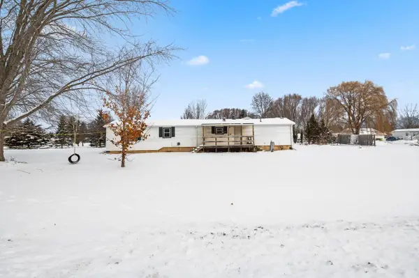 1251 MELISSA BOULEVARD, Little Suamico, WI 54141