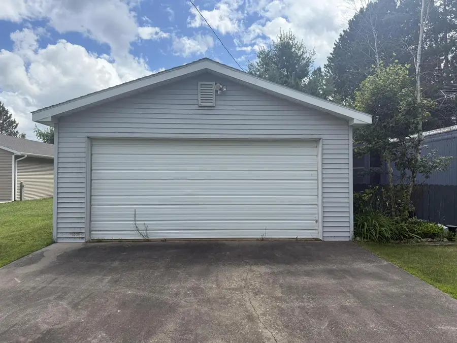 W10781 COUNTY ROAD X, Crivitz, WI 54114 - #3