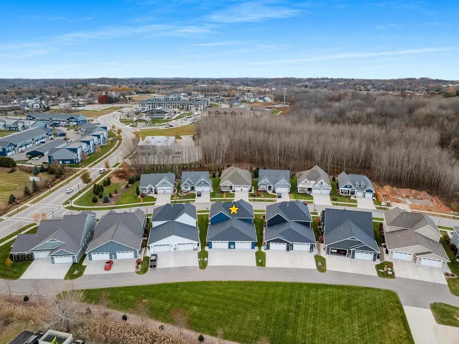 634 OLIVE TREE DRIVE, Green Bay, WI 54313 - Image #3