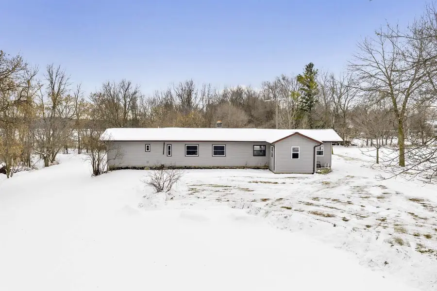 9673 DUDZIK ROAD, Krakow, WI 54137 - Image #2
