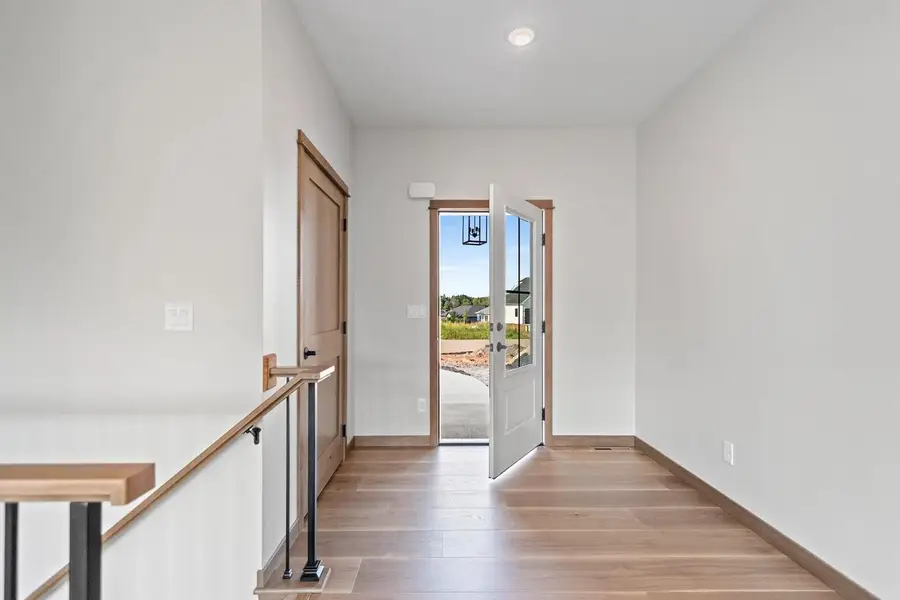 1650 SWEETBRIAR WAY, Green Bay, WI 54311 - #2