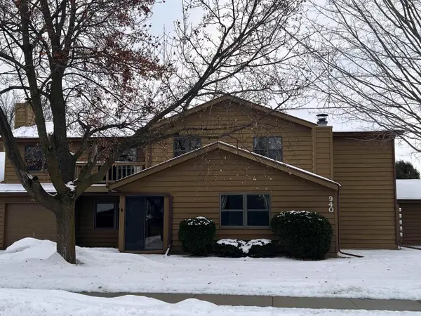 940 BABCOCK STREET  #96, Neenah, WI 54956
