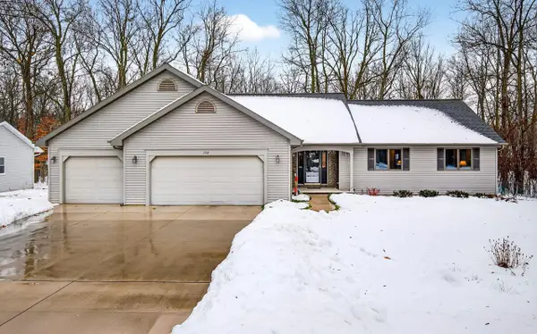 1156 SHAGGY BARK DRIVE, Neenah, WI 54956