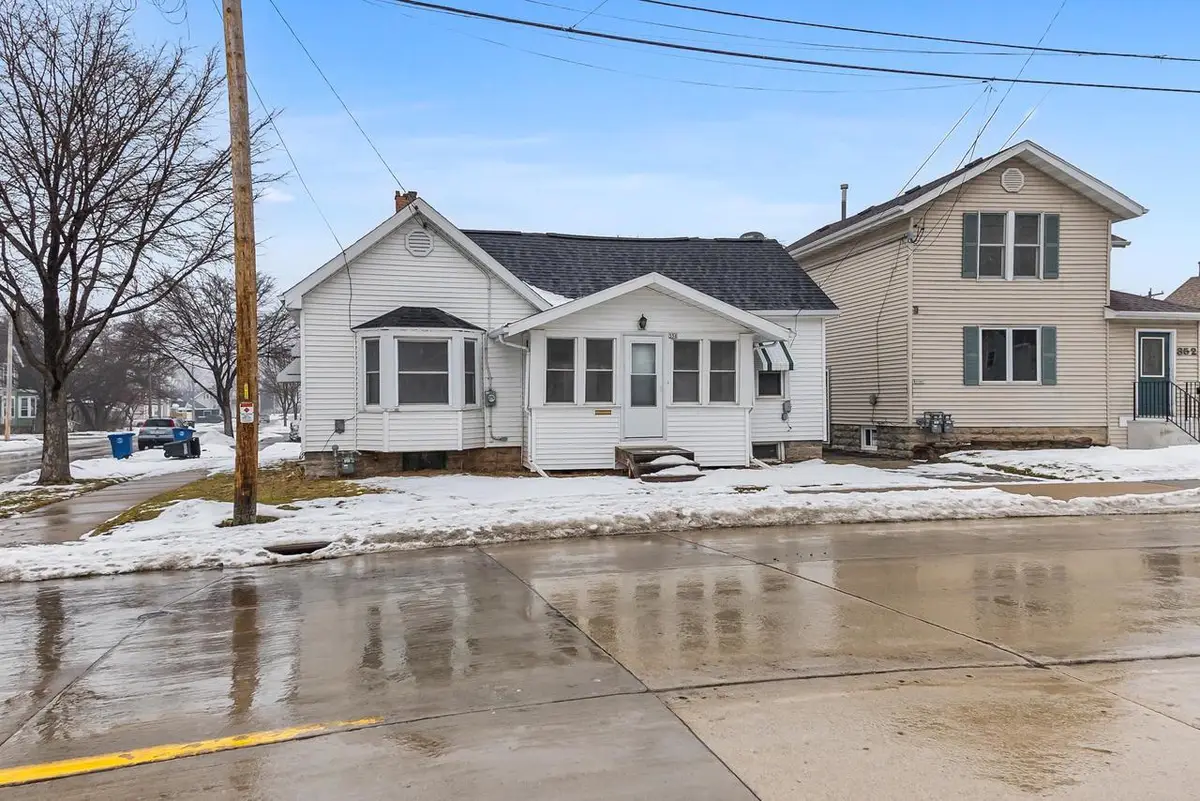 356 W 9TH AVENUE, Oshkosh, WI 54902 - Image #1