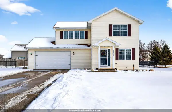 N8938 WILLOW LANE, Appleton, WI 54952