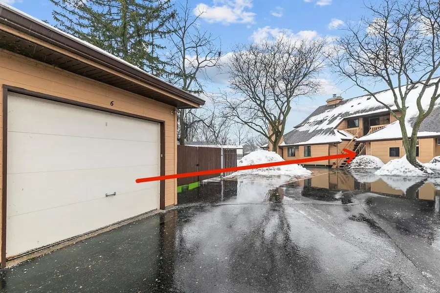 1391 W 18TH AVENUE, Oshkosh, WI 54902 - Image #3