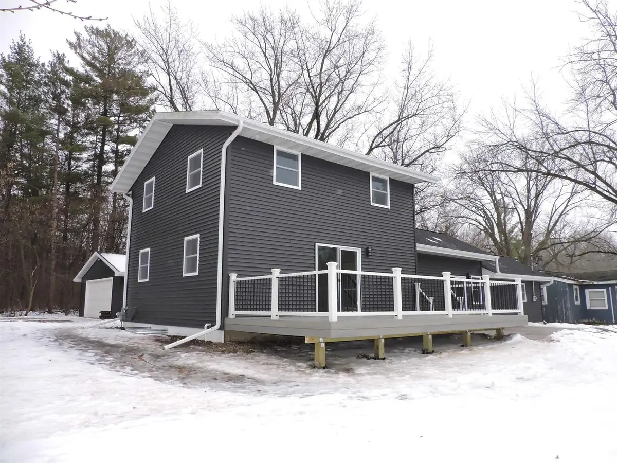 6055 HIAWATHA HEIGHTS DRIVE, Winneconne, WI 54986 - Image #1