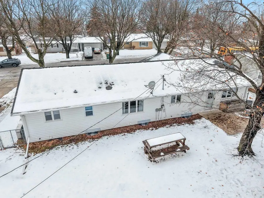 1159 MICHALINE DRIVE, Green Bay, WI 54304 - Image #2