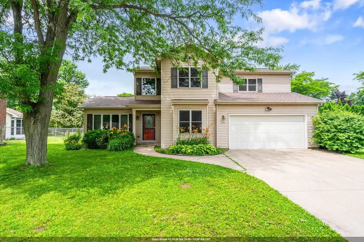 1325 S WESTHAVEN DRIVE, Oshkosh, WI 54904 - Image #1