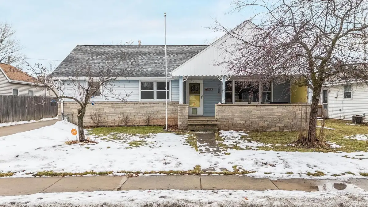 407 E CALUMET STREET, Appleton, WI 54915 - Image #1