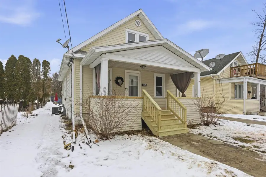 208 CENTER STREET, Neenah, WI 54956 - Image #3