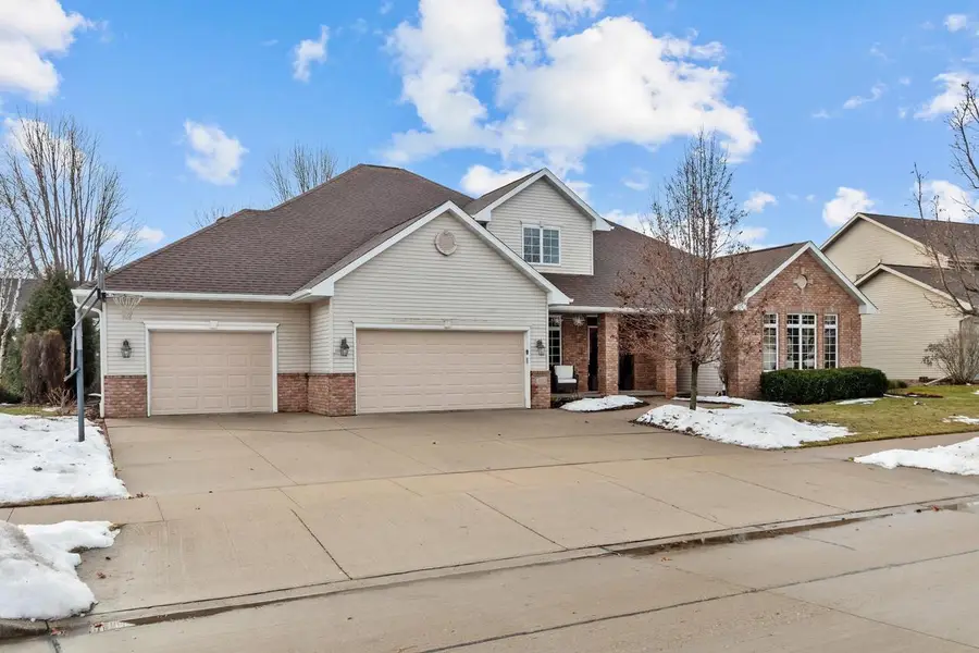 217 E WENTWORTH LANE, Appleton, WI 54913 - Image #3