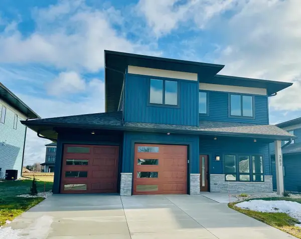 383 N WILSON STREET, Kimberly, WI 54136