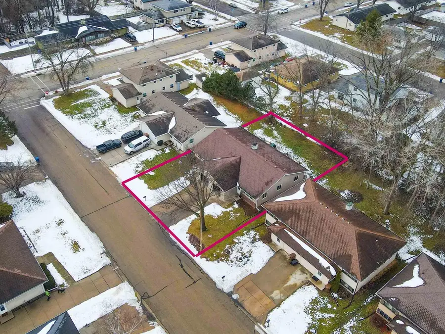 1108 WOODLAND DRIVE, Menasha, WI 54952 - Image #2