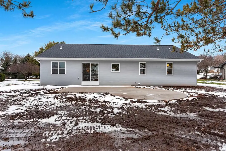 8350 PHEASANT RUN TRAIL, Larsen, WI 54947 - Image #3