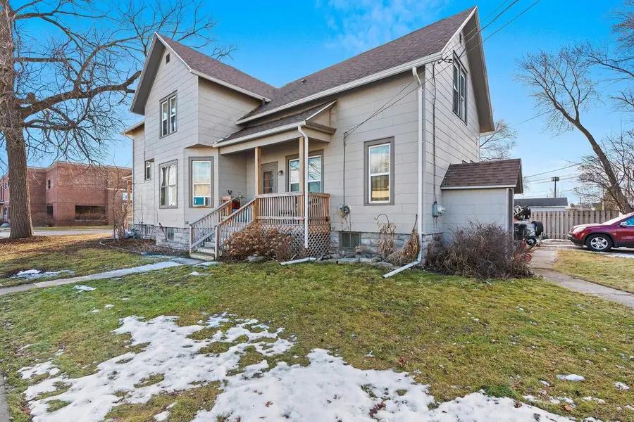 1403 S MAIN STREET, Oshkosh, WI 54902 - Image #2