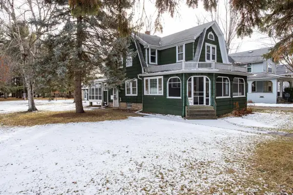137 W FOSTER STREET, Appleton, WI 54915