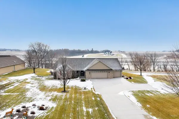 4207 LOST DAUPHIN ROAD, De Pere, WI 54115
