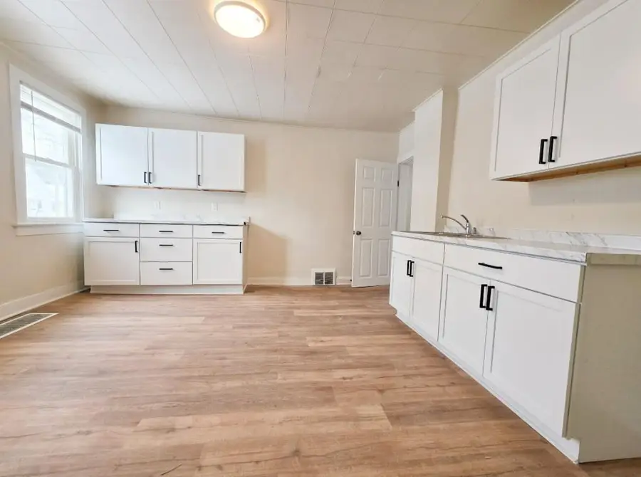 1405 DAY STREET, Green Bay, WI 54302 - Image #3