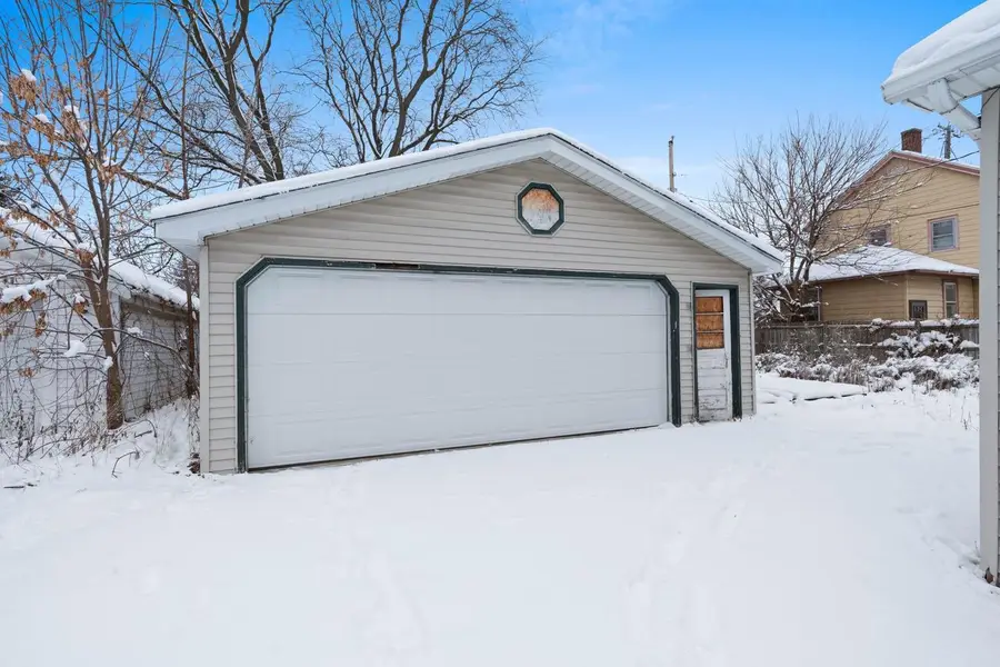 197 E 9TH STREET, Fond Du Lac, WI 54935 - Image #2