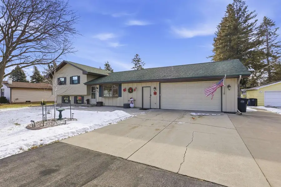 1251 BURNETTE STREET, Neenah, WI 54956 - #2