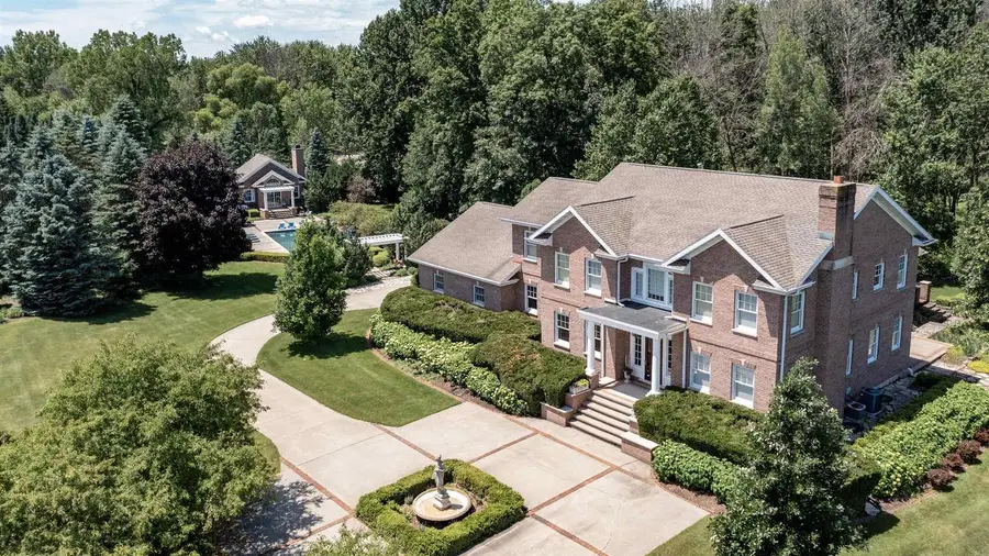 W9258 LAMISE WAY, Hortonville, WI 54944 - Image #3