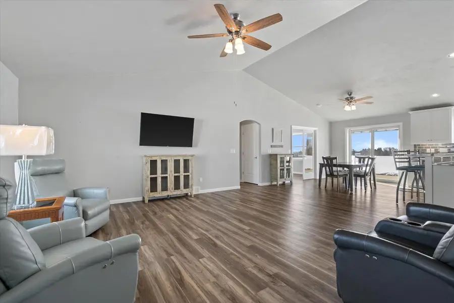 1735 RED OAK STREET, Green Bay, WI 54313 - Image #3