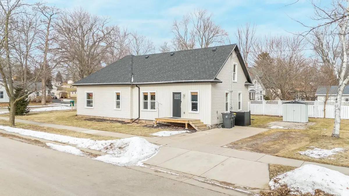 164 JEFFERSON STREET, Berlin, WI 54923 - Image #1