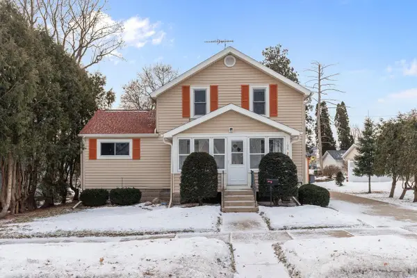 108 E MILLARD STREET, New London, WI 54961