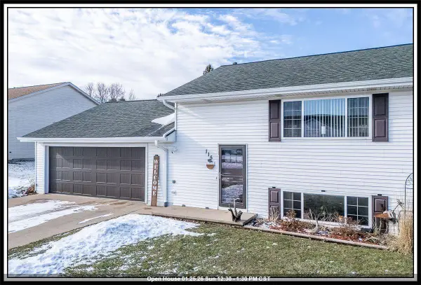 115 WILLIAM COURT, Hortonville, WI 54944