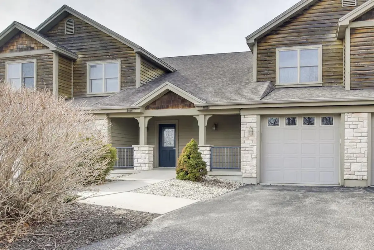 7585 MEADOW RIDGE ROAD  #J40, Egg Harbor, WI 54209 - Image #1