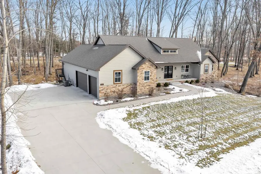 2442 LOXLEY COURT, Suamico, WI 54173 - Image #2