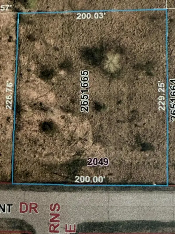 2049 CHASE DRIVE, Omro, WI 54963