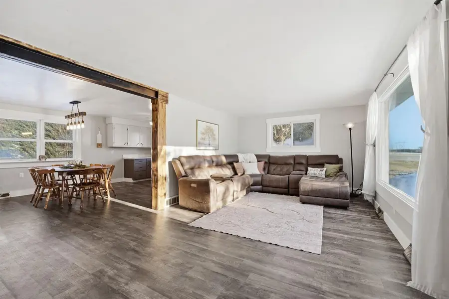 W7548 COUNTY ROAD S, Shiocton, WI 54170 - Image #2