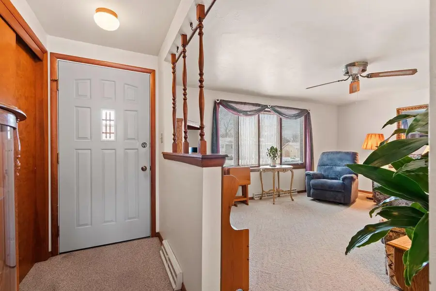 1713 BENTWOOD DRIVE, Green Bay, WI 54303 - #2