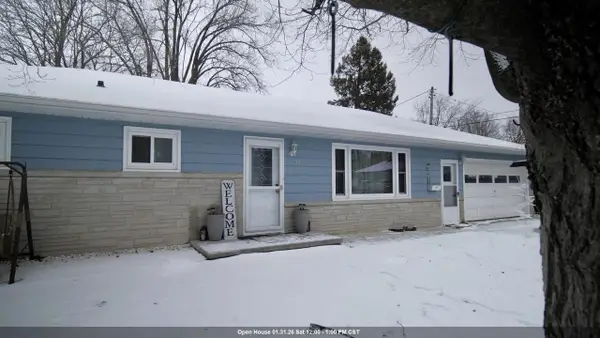 215 W CAMERON STREET, New London, WI 54961