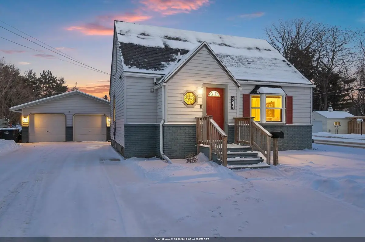 944 S EVERGREEN STREET, Shawano, WI 54166 - Image #1