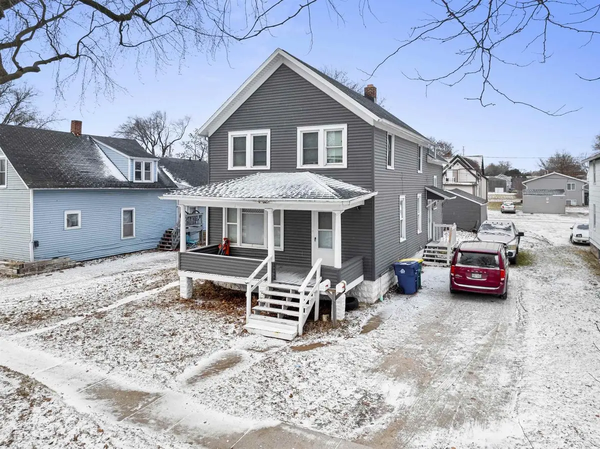 1322 S BROADWAY, Green Bay, WI 54304 - Image #1