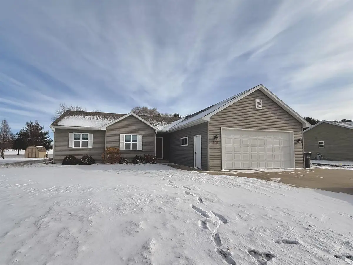 264 JASMINE DRIVE, Berlin, WI 54923 - Image #1